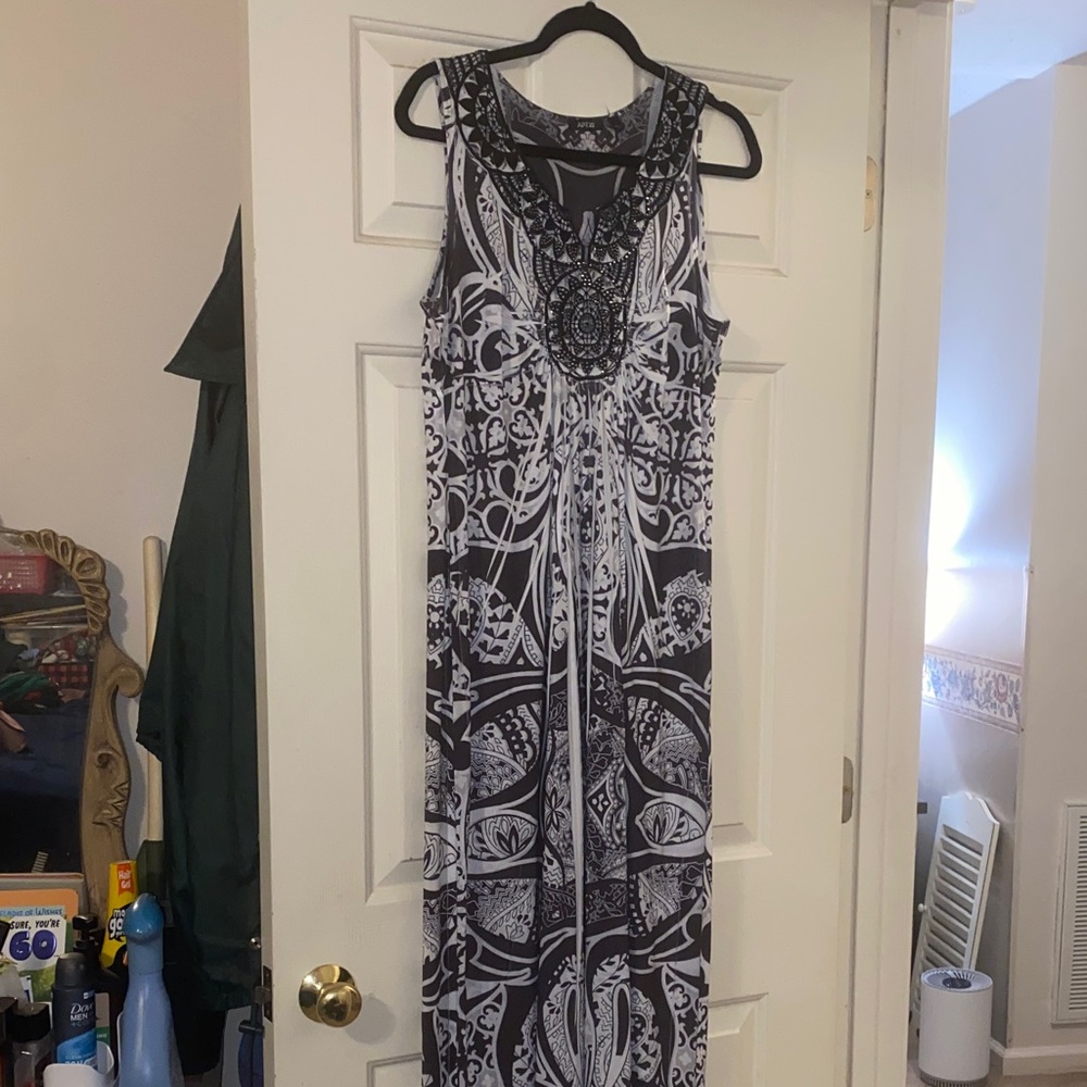 Apt. 9 Black and White Maxi Dress